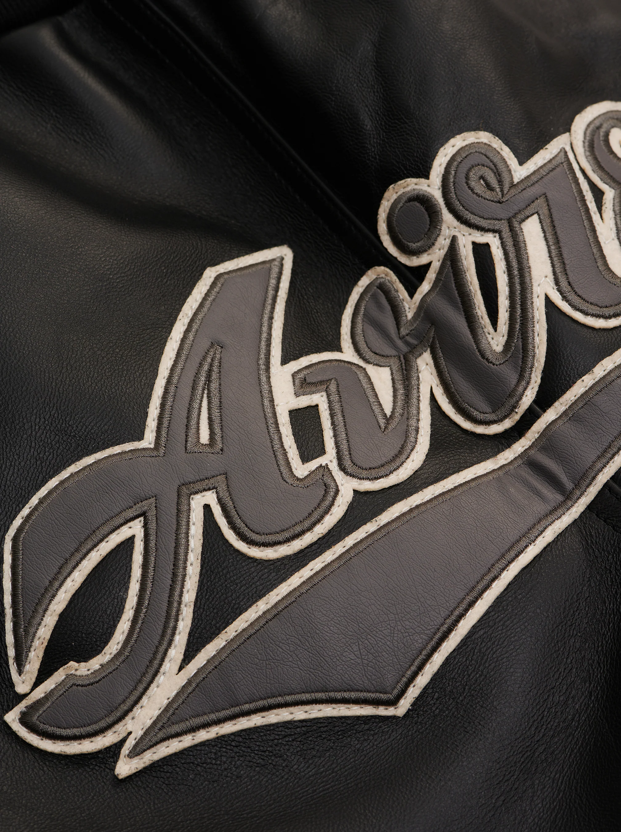 SCRIPT USA VARSITY SHORT - Image 4